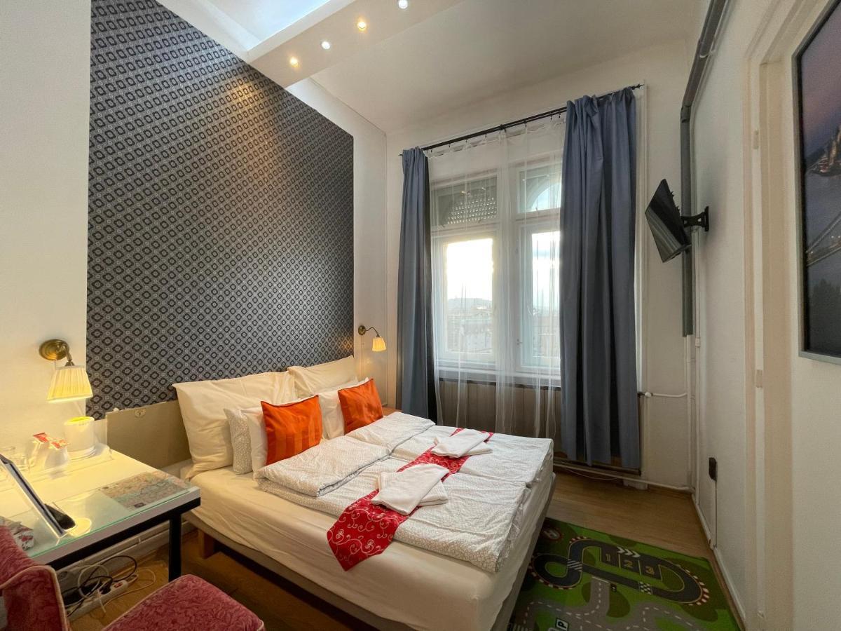 Centerpoint Panzio * Budapest